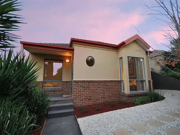 1/6 Leopold Street, Burwood VIC 3125