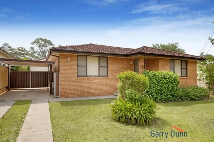 5 Artillery Cres, Holsworthy NSW 2173