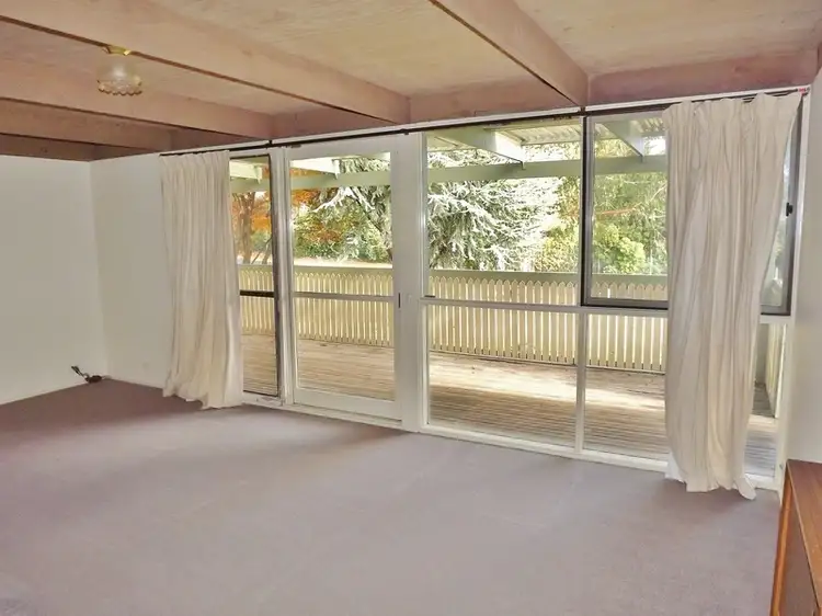 Fifth view of Homely house listing, 8 Matlock Court, Rawson VIC 3825