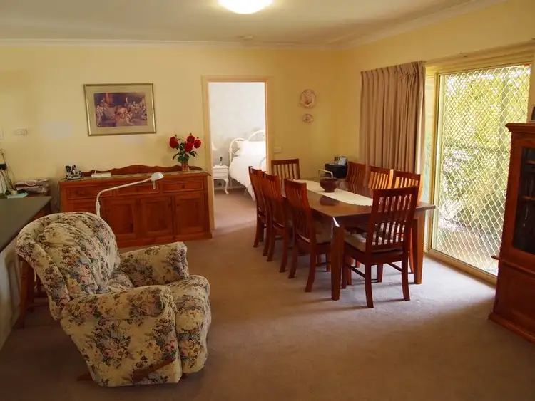 Sixth view of Homely townhouse listing, 4/6a-8 Gavan Street, Bright VIC 3741