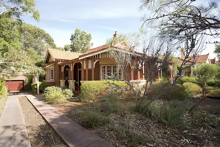 24 Hillview Road, Mount Lawley WA 6050