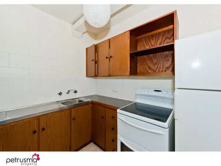 Fourth view of Homely unit listing, 1/6 Onslow Place, Mount Nelson TAS 7007