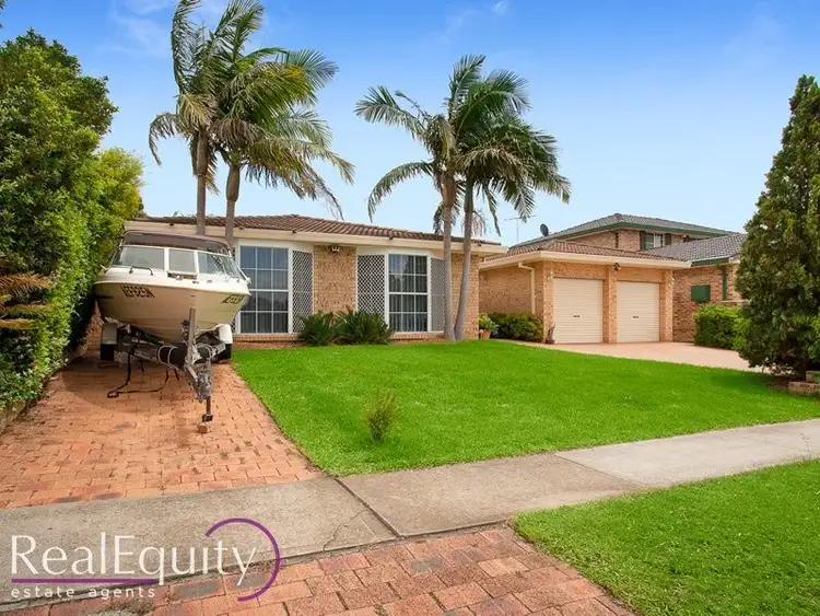 3 Wendlebury Road, Chipping Norton NSW 2170