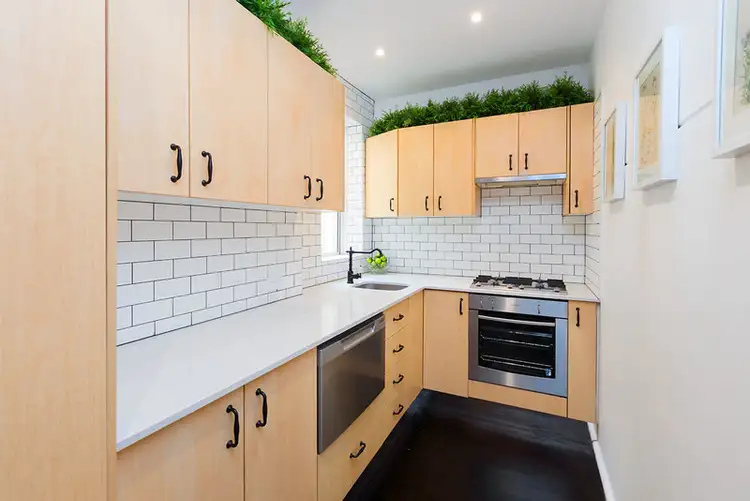 Fifth view of Homely apartment listing, 15/10a Challis Avenue, Potts Point NSW 2011