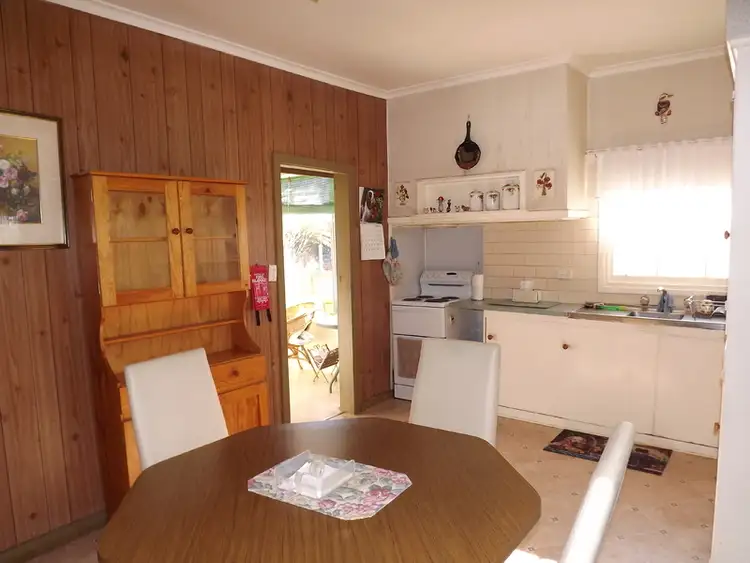 Sixth view of Homely house listing, 2 Ross Avenue, Moe VIC 3825