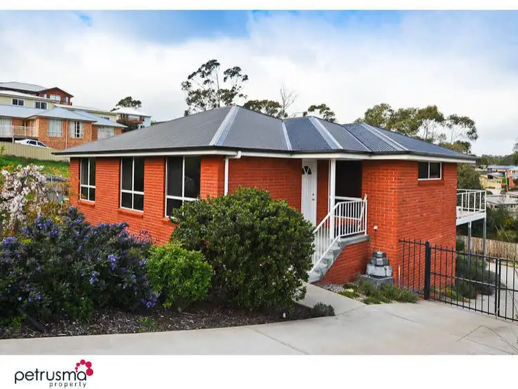 12 Malachi Drive, Kingston TAS 7050