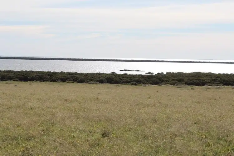 Lot 4 Cape Bauer Road, Streaky Bay SA 5680