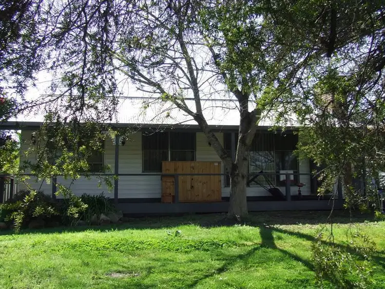 12 Macauley Grove, Myrtleford VIC 3737