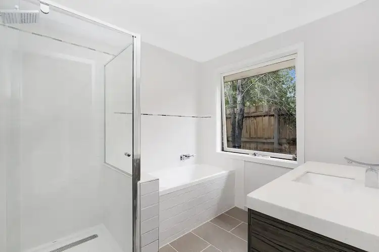 Second view of Homely house listing, 5 CONWAY COURT, Cranbourne VIC 3977