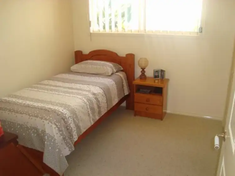 Sixth view of Homely villa listing, 2/32 Greenvale Rd, Green Point NSW 2251