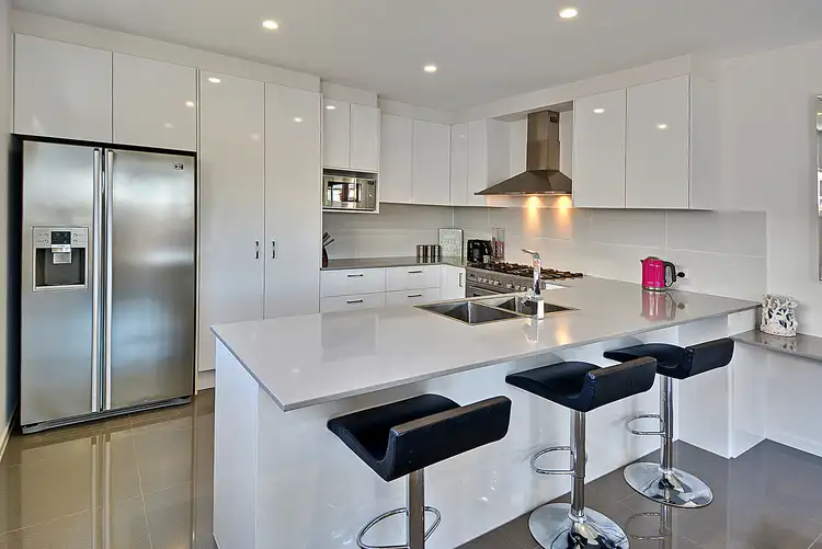 32 Foxtail Circuit, Mountain Creek QLD 4557