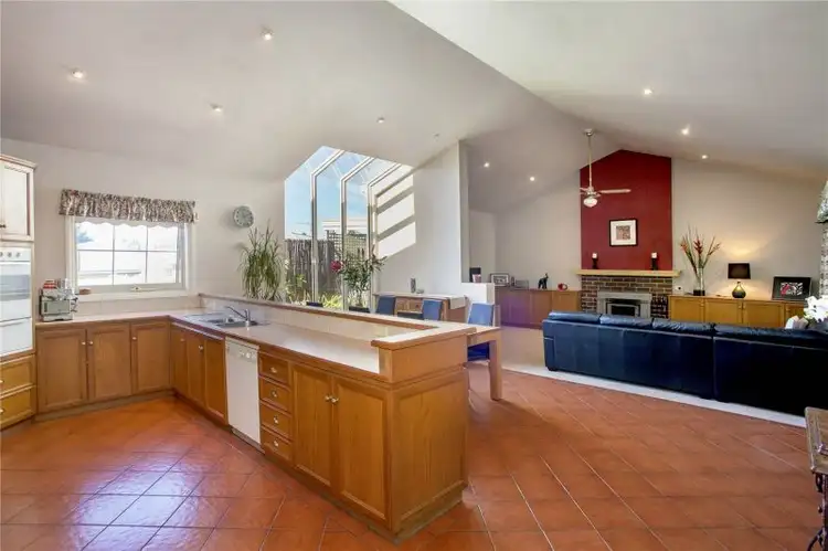 Second view of Homely house listing, 6 Villawood Court, Highton VIC 3216