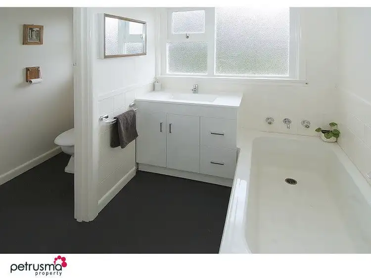 Sixth view of Homely house listing, 102 Crabtree Road, Grove TAS 7109