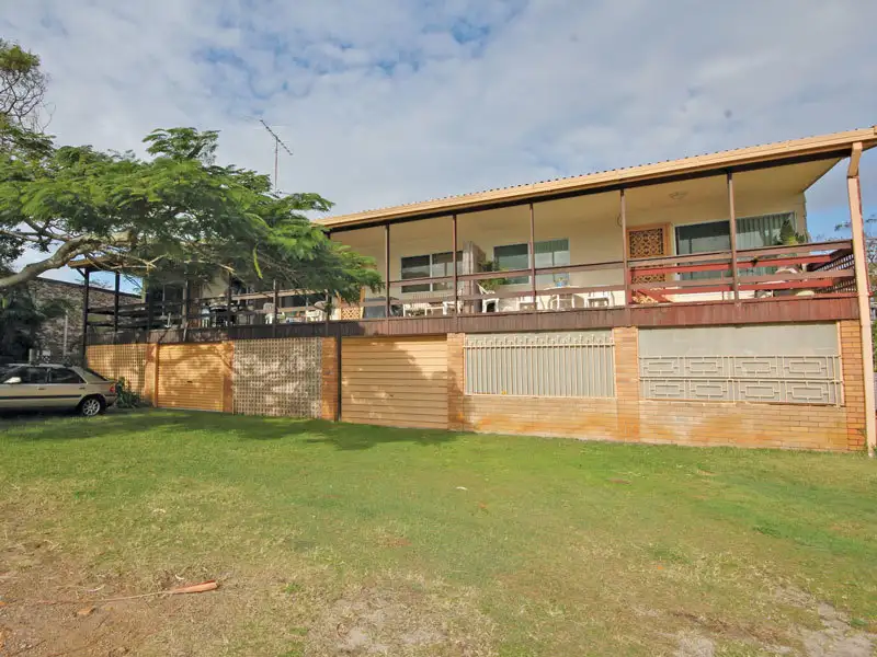 Main view of Homely unit listing, 2/7 Messines Street, Shoal Bay NSW 2315