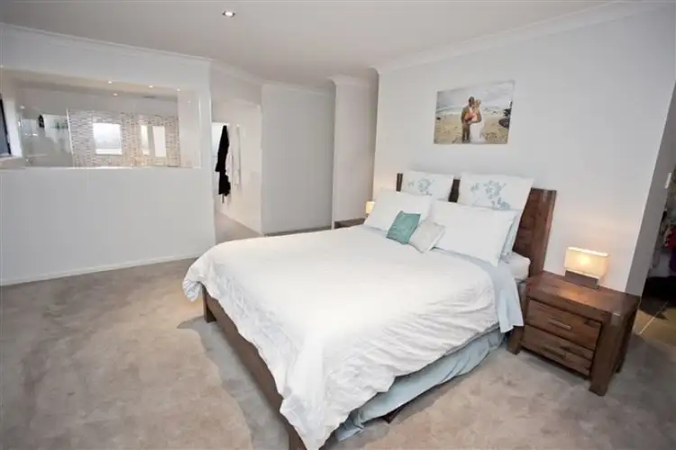 Seventh view of Homely house listing, No. 11 Skewis Street, Chinchilla QLD 4413