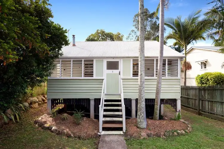 5 Palm Avenue, Holland Park West QLD 4121