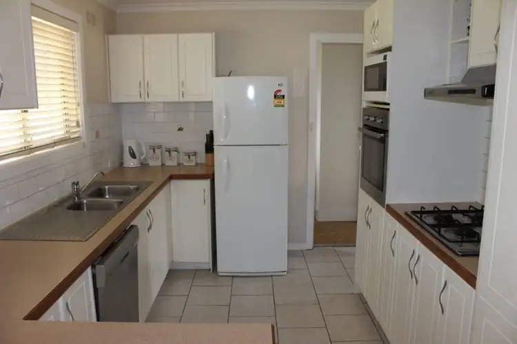 Second view of Homely house listing, 25 Undurra Drive, Glenfield Park NSW 2650
