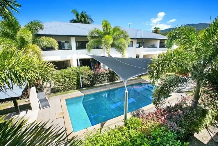 5/12 Oyster Ct, Trinity Beach QLD 4879