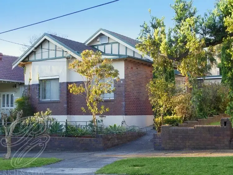 43 Fourth Street, Ashbury NSW 2193
