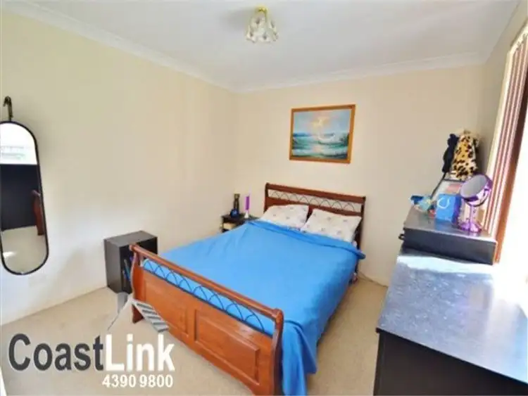 Fourth view of Homely villa listing, 2/8 Bensley Close, Lake Haven NSW 2263