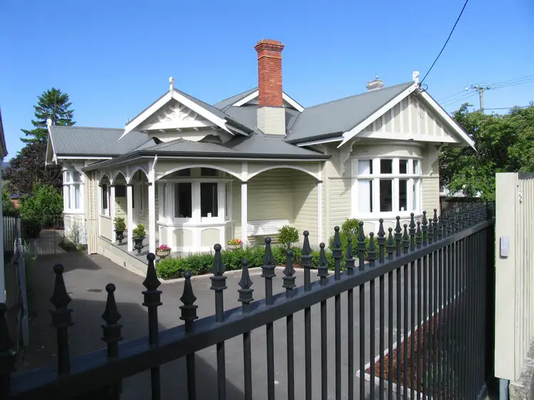 83 Elphin Rd, Newstead TAS 7250