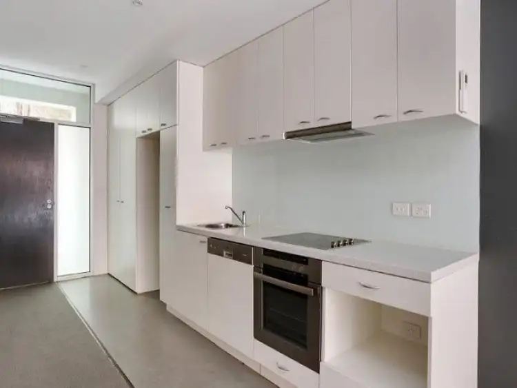 Second view of Homely townhouse listing, 4/117 Rouse St, Port Melbourne VIC 3207