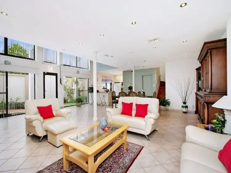 1A Nelson Street, Dulwich Hill NSW 2203