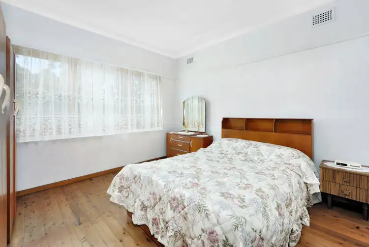 Fourth view of Homely house listing, 121 Glencoe Street, Sutherland NSW 2232