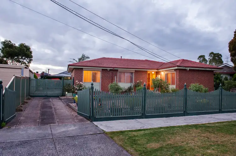 101 Talintyre Road, Sunshine VIC 3020