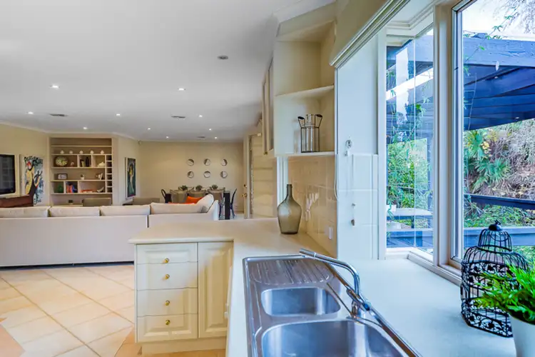 Sixth view of Homely house listing, 113 Walker crescent, Narrabundah ACT 2604