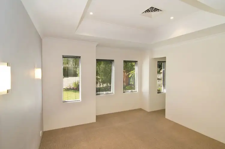 Fourth view of Homely house listing, 1 Ray Avenue, Broadwater WA 6280