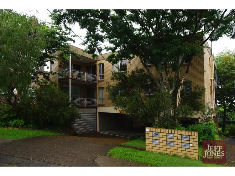 5/18 Raby Road, Coorparoo QLD 4151