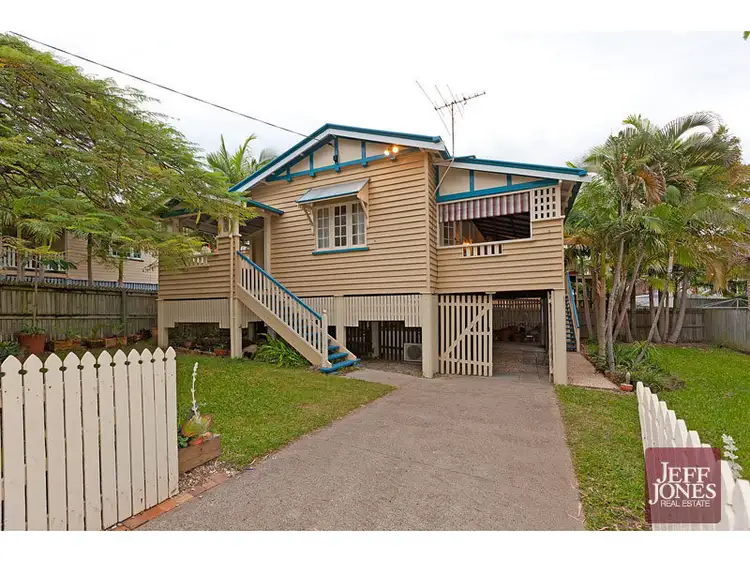 24 Hunter Street, Greenslopes QLD 4120