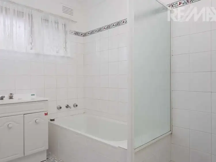 Fifth view of Homely house listing, 5 Lonergan Place, Wagga Wagga NSW 2650