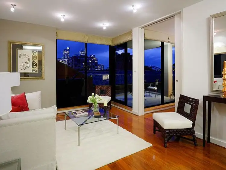 Third view of Homely apartment listing, 201/1A Tusculum Street, Potts Point NSW 2011