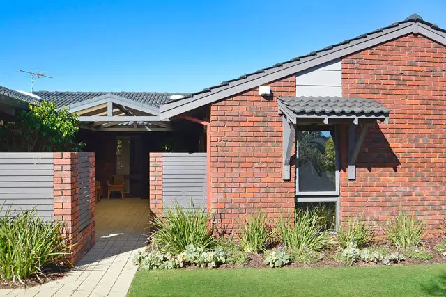 Second view of Homely house listing, 10 Eckford Way, Duncraig WA 6023