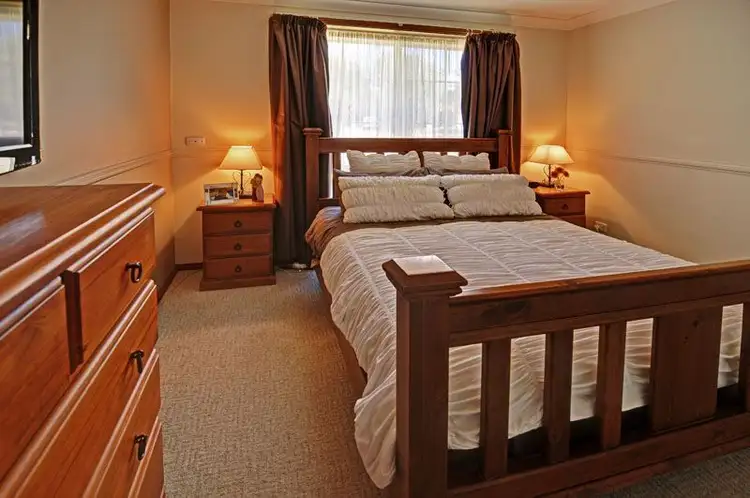 Sixth view of Homely house listing, 6 Sirius Close, Orange NSW 2800