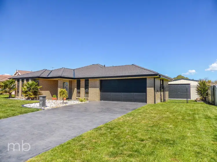 13 Brooklands Drive, Orange NSW 2800
