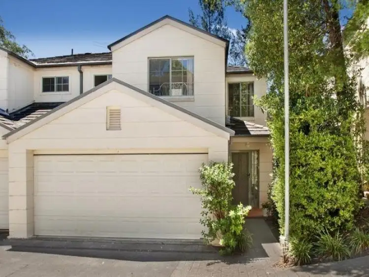 2/33 Coonara Avenue, West Pennant Hills NSW 2125