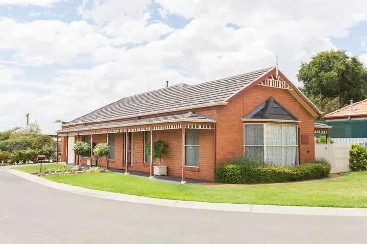 Third view of Homely house listing, 8 Hopkins Drive, Horsham VIC 3400