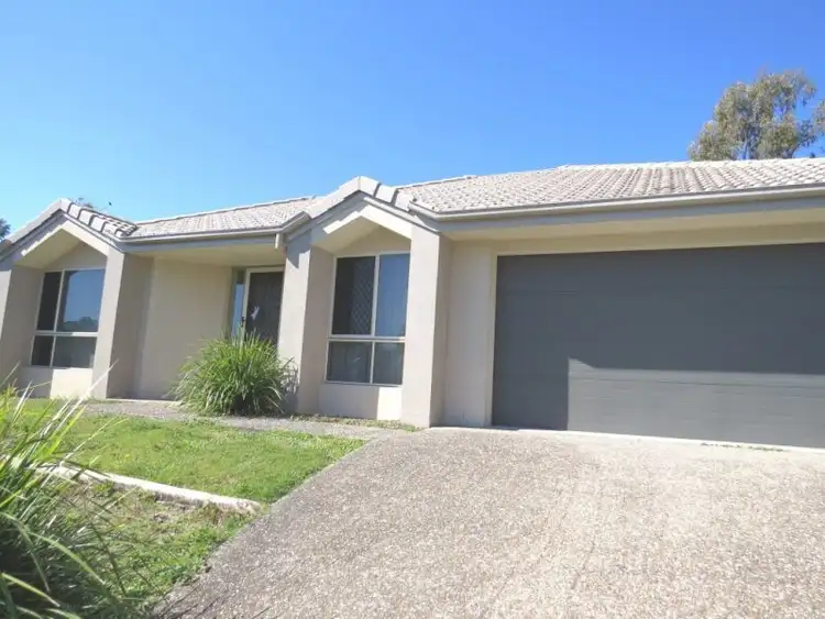 14 Papara, Pacific Pines QLD 4211