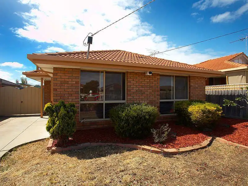 Main view of Homely house listing, 2 Farrant Court, Altona Meadows VIC 3028