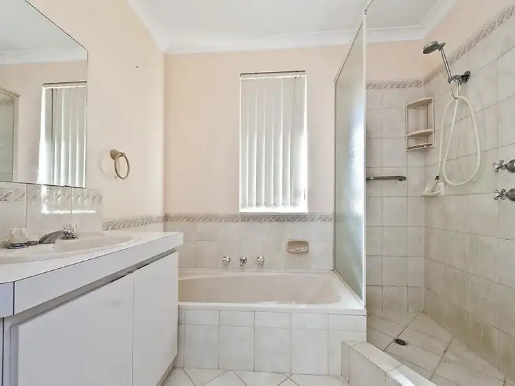 Fourth view of Homely unit listing, 8/6 Lester Drive, Thornlie WA 6108
