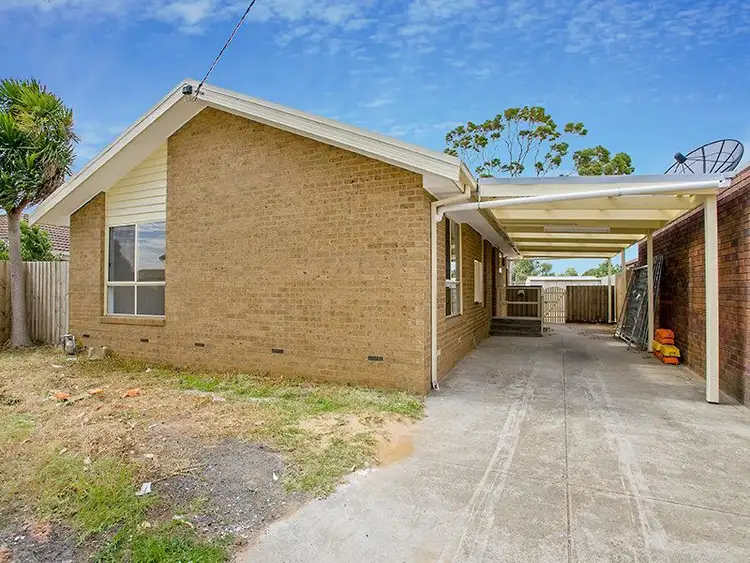 4 Iluka Drive, Werribee VIC 3030