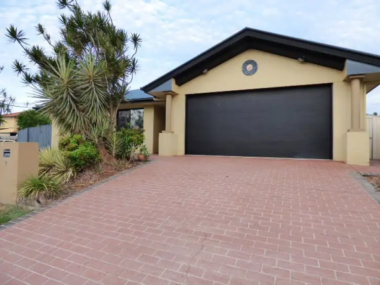 9 Hawkins Place, Thornlands QLD 4164