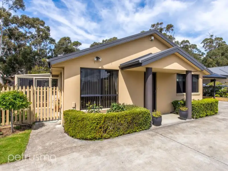 Main view of Homely unit listing, 1/14 Olinda Grove, Mount Nelson TAS 7007