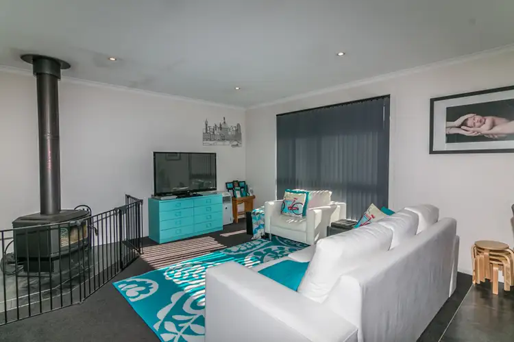 Second view of Homely house listing, 4 Larsen Court, Ranelagh TAS 7109