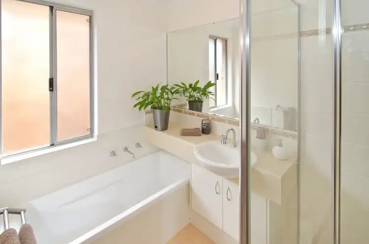 Fifth view of Homely unit listing, 2/79 Fairbairn Road, Busselton WA 6280