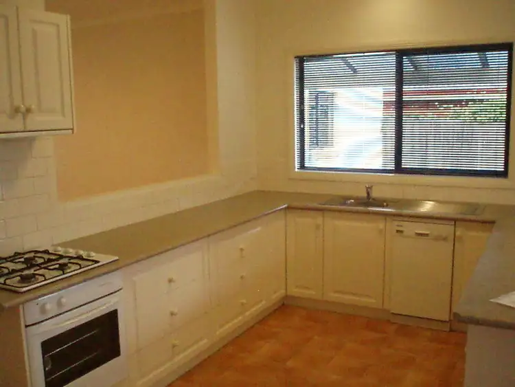 Sixth view of Homely house listing, 18 Peppertree Grove, Bendigo VIC 3550