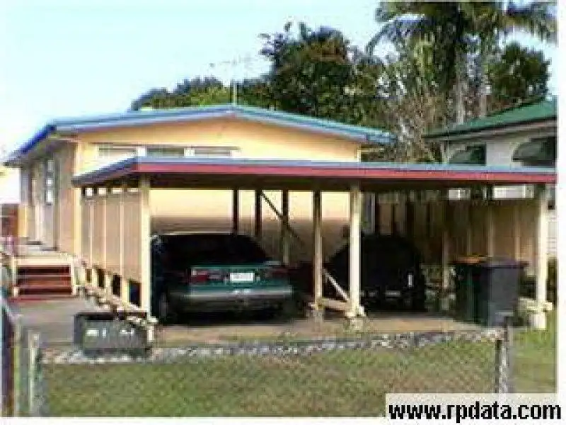 Main view of Homely block of units listing, 28 MURRAY STREET, Sandgate QLD 4017